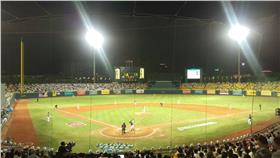 新莊棒球場（圖／記者王怡翔攝）