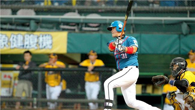 林智勝扛2分砲　桃猿2比0領先兄弟