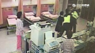 急診室當拳擊場？醉男揮拳突擊消防員