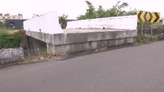 比路面高80公分　台中這座橋沒人用