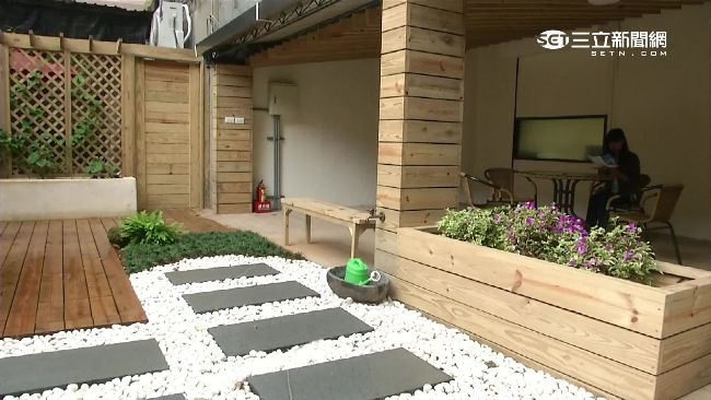 仁愛郵局換新裝！裝潢高級如「帝寶」