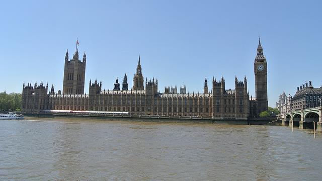 英國大笨鐘老化了　修繕費得花20億