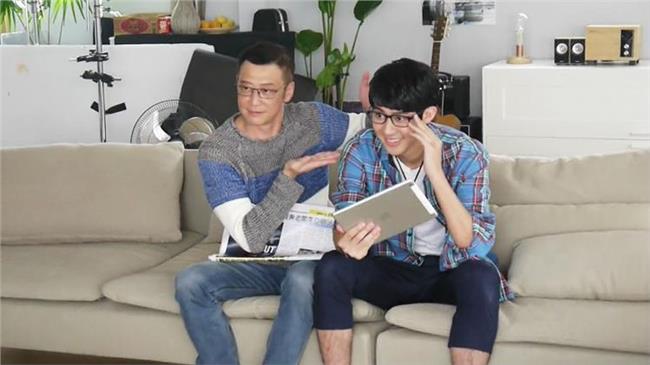 李亞明、李玉璽代言　父子倆引爆話題