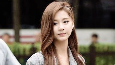 TWICE初登台　周子瑜瘋狂被搜尋