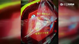 鞭炮竟被帶上機　民眾直呼嚇死了
