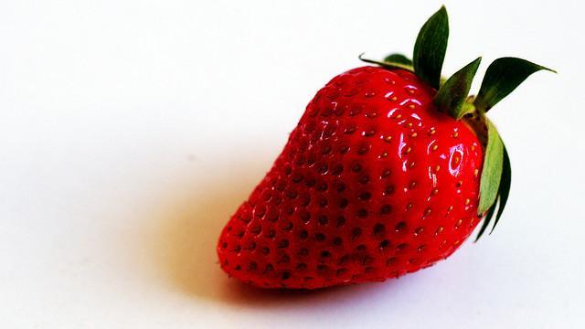 怕「草莓」洩密愛？6招讓你種得痛快