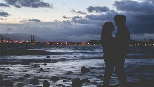 哇潮 遠距離戀愛不要怕這些歌陪你撐下去 名家 三立新聞網setn Com 哇潮 遠距離戀愛不要怕這些歌陪你撐下去 名家 三立新聞網setn Com