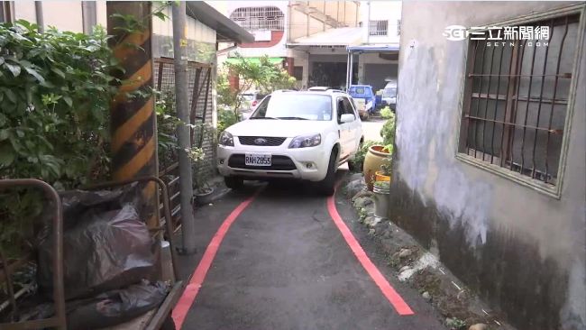 不怕燒死人？違建佔國有地還擋消防路