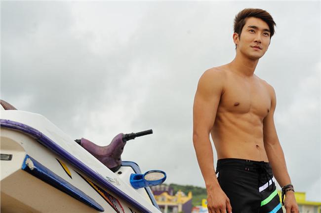 鬍渣始源脫了　秀大肌肌和ㄋㄟㄋㄟ