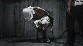 人質、綁票、贖金-KamrenB Photography-https://www.flickr.com/photos/kamgtr/8969344645/