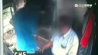 服務業的反擊　男子揮拳司機反被打趴