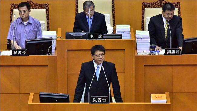 潘孟安背68頁報告　反觀朱被神打臉