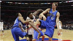 快艇,小牛,DeAndre Jordan,Dirk Nowitzki（ap）