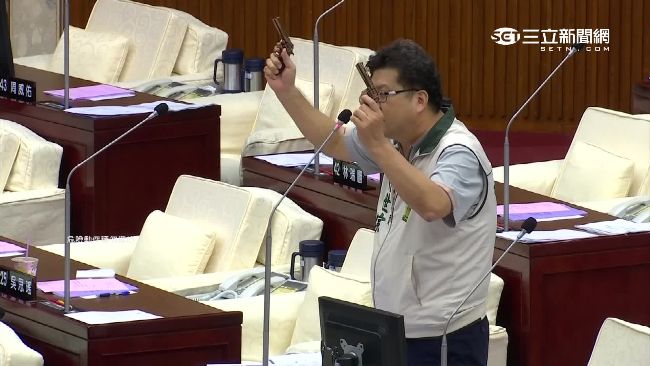 維安到底行不行？市議會質詢秀手槍