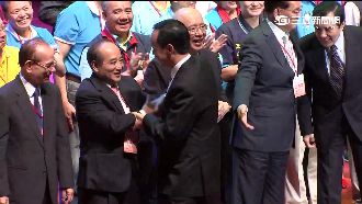 分進合擊！朱挨批兩面手法　王幫緩頰