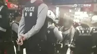 看電影三人爆口角　驚動警方快打部隊