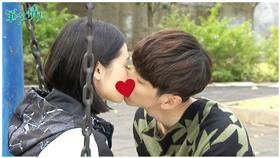 安默,軍官情人臉書