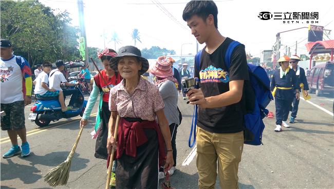 挑戰神明專屬樂團　竟遇到這件事…