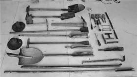 盜墓,大陸,(新華網 http://news.xinhuanet.com/legal/2015-11/09/c_128406386.htm)