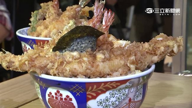 日第一天丼來台　民眾搶「鮮」瘋排