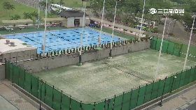 議會渡假村1800