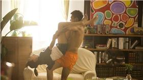 愛上花豹女劇照／緯來