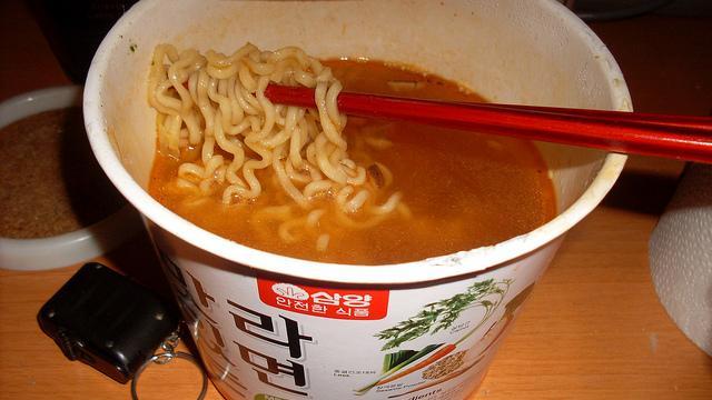 南韓人愛吃泡麵　一年吃76包居冠
