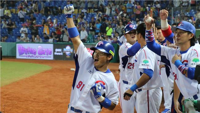 12強中華隊王柏融(圖／記者王怡翔攝)