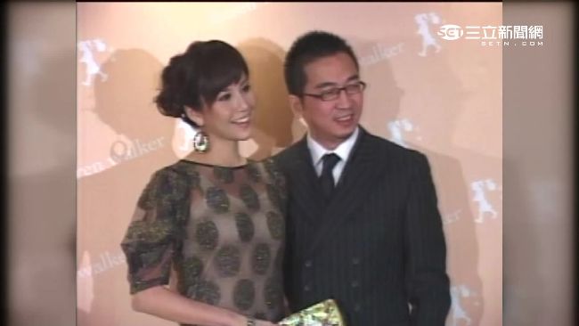 臉書宣告「離婚」　洪曉蕾酒醉否認