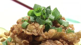 宵夜小心！吃青蔥香菜寄生蟲肚中爬？