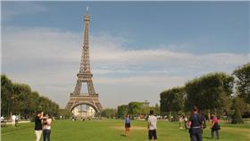 巴黎鐵塔／攝影者石川 Shihchuan, flickr CC License
https://www.flickr.com/photos/epingchris/14398172347/in/photolist-gCa8FH-dBkrCY-nWk4Ex-nWjp1P-obKAwQ-488q7E-qfFSNW-5oUPRh-ah5kt5