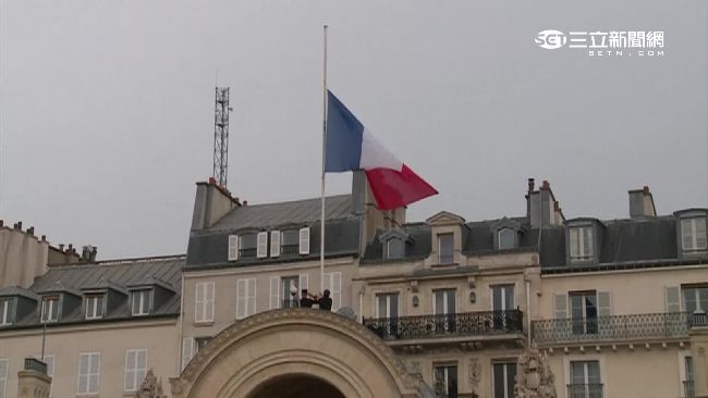 巴黎降半旗　艾菲爾鐵塔無限期關閉