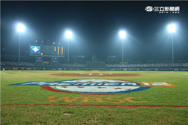 12強中華隊台古大戰(圖／記者王怡翔攝)