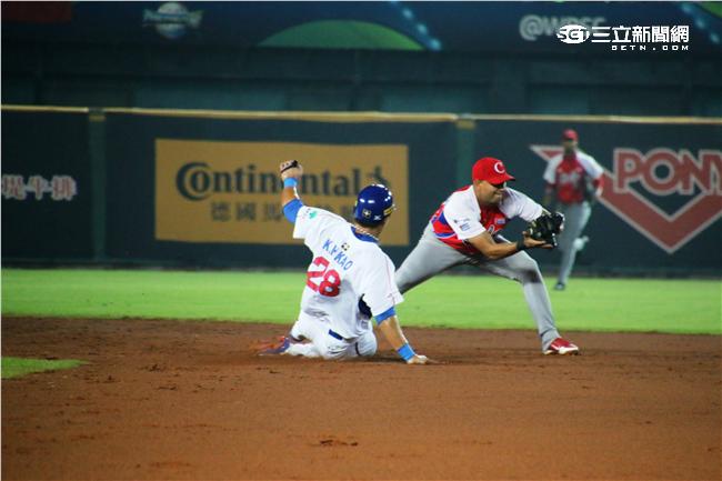 12強中華隊台古大戰(圖／記者王怡翔攝)