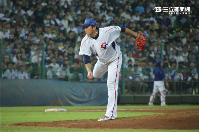 12強中華隊台古大戰(圖／記者王怡翔攝)