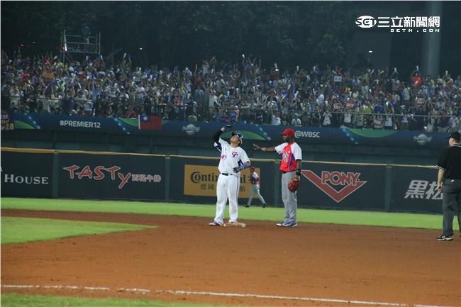 12強中華隊台古大戰(圖／記者王怡翔攝)