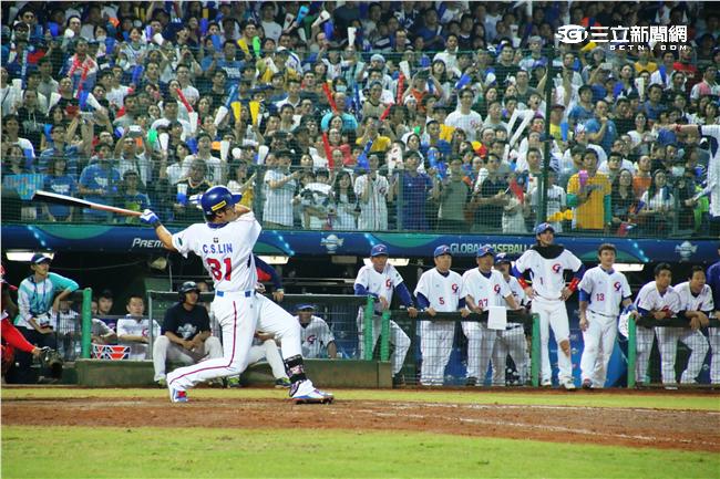 12強中華隊台古大戰(圖／記者王怡翔攝)