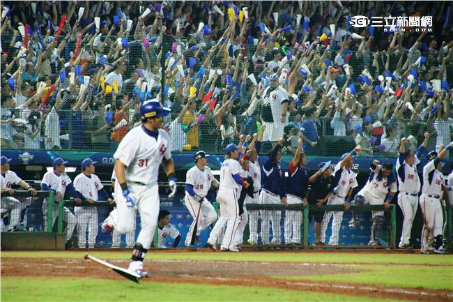 12強中華隊台古大戰(圖／記者王怡翔攝)