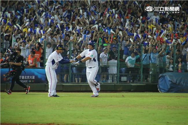 12強中華隊台古大戰(圖／記者王怡翔攝)