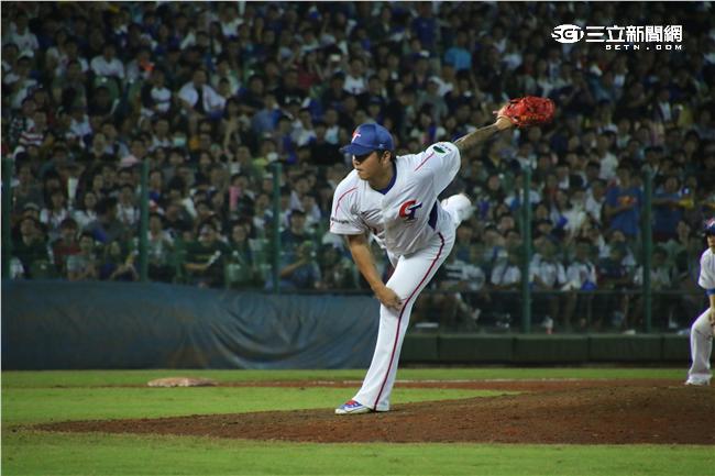 12強中華隊台古大戰(圖／記者王怡翔攝)