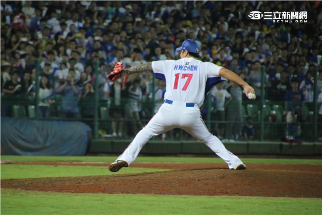 12強中華隊台古大戰(圖／記者王怡翔攝)