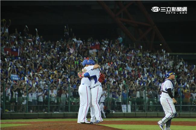 12強中華隊台古大戰(圖／記者王怡翔攝)