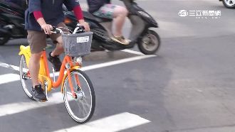 單車行駛規則同機車　轉彎也要二段式