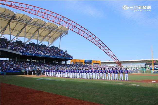 12強中華隊(圖／記者王怡翔攝)