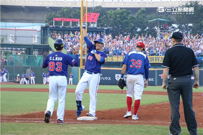 12強中華隊(圖／記者王怡翔攝)