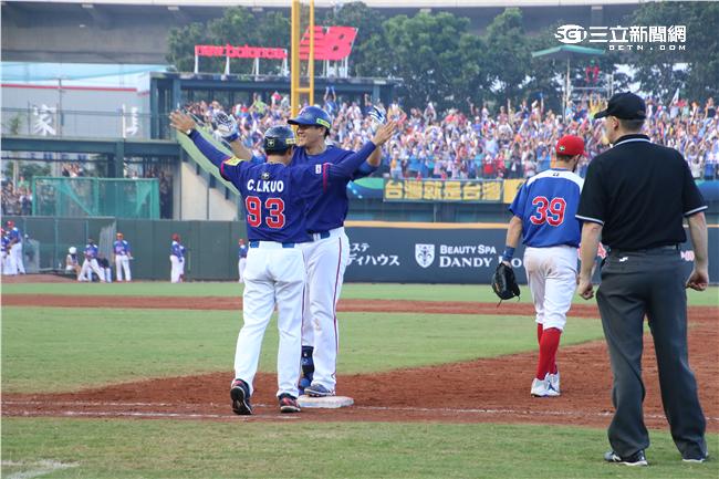 12強中華隊(圖／記者王怡翔攝)