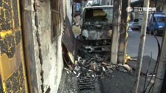 恐怖不定時炸彈　男揹汽油桶隨機縱火