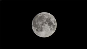 月亮。黃郁棋攝