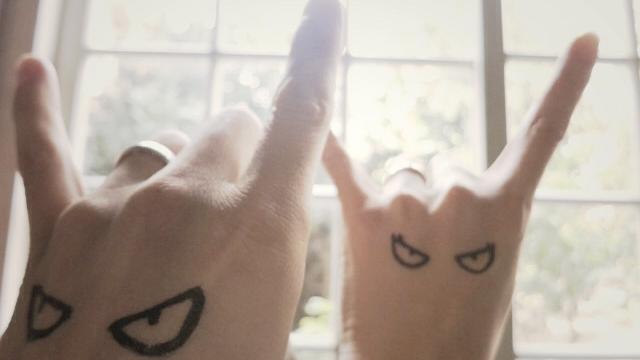 怪獸臉書曬婚戒告白女友：讓我照顧你
