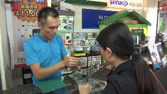 通訊行立收費表　申請臉書要200元